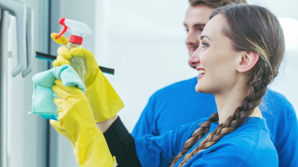 M35457 - Hero - Cleaning Product Myths